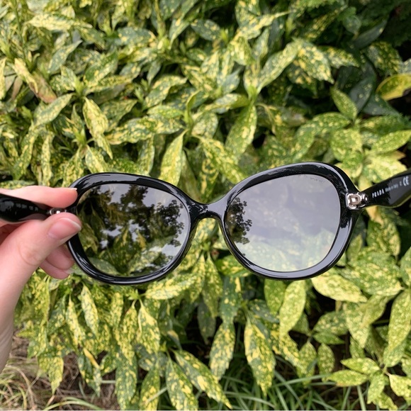 Prada Black SPR 09O Logo Sunglasses | NO CASE | Designer Eyewear Made in Italy - Picture 7 of 9